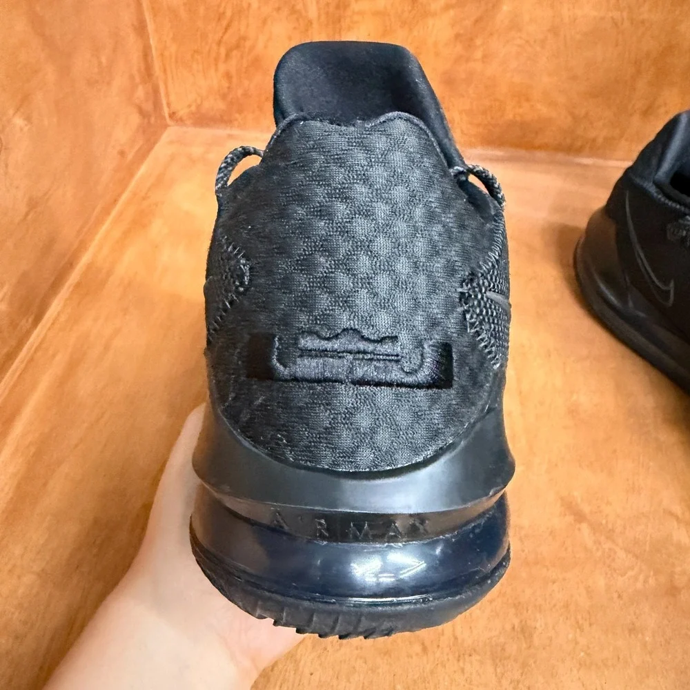 Nike LeBron 17 Low Triple Black Shoes Mens Sz 14 Basketball Sneakers CD5007-003